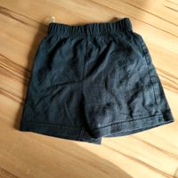 Kurze Stoffhose gr. 80 schwarz Hessen - Schmitten Vorschau