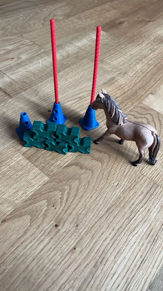 Schleich Pony Slalom, Artikel 42483 in Neu-Isenburg