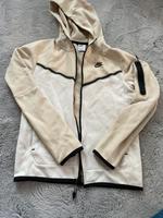 Nike Tec Jacke Gr. XS beige Versand Dresden - Strehlen Vorschau