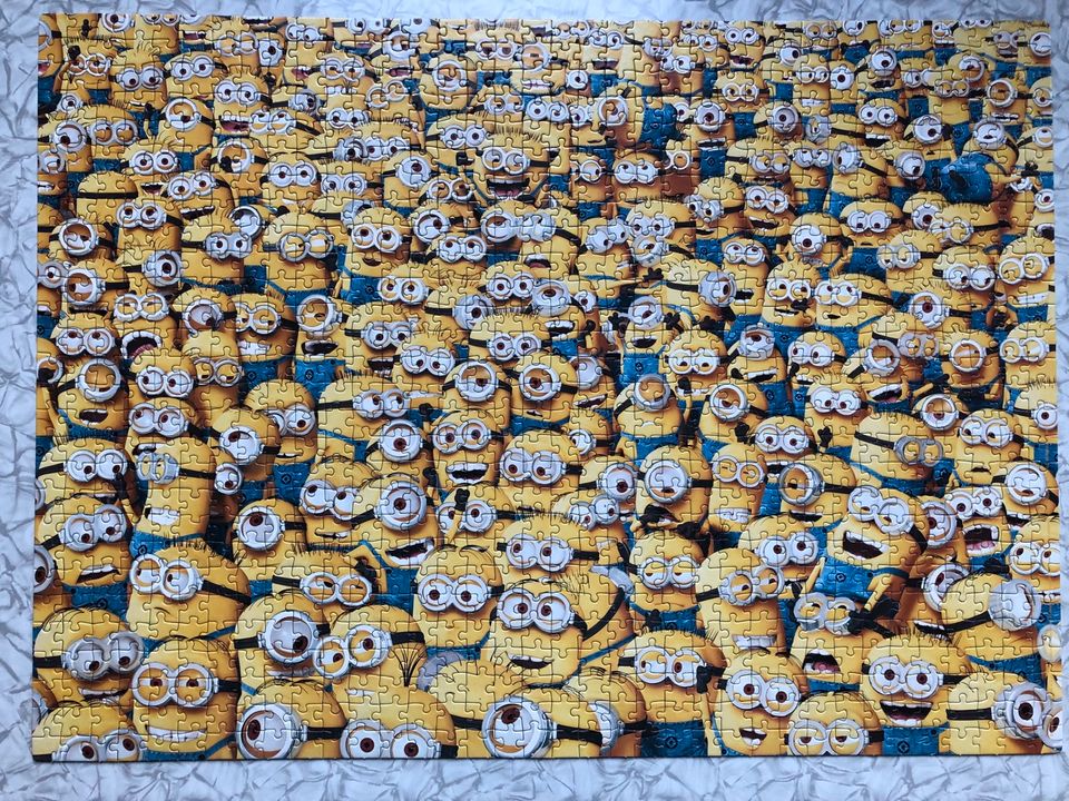 1x Minions Impossible Puzzle 1000 Teile in Strausberg