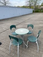 Tisch und 4 Stühle (10 Stück verfügbar) Nordrhein-Westfalen - Monheim am Rhein Vorschau