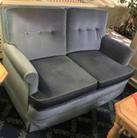 2er Sofa, Zweisitzer Couch, Samt, blau, Möbel, Einrichten Bayern - Kößlarn Vorschau