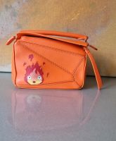 Loewe Ghibli Mini Puzzle Tasche, Calcifer, 18x12,5x8cm Nordrhein-Westfalen - Meerbusch Vorschau