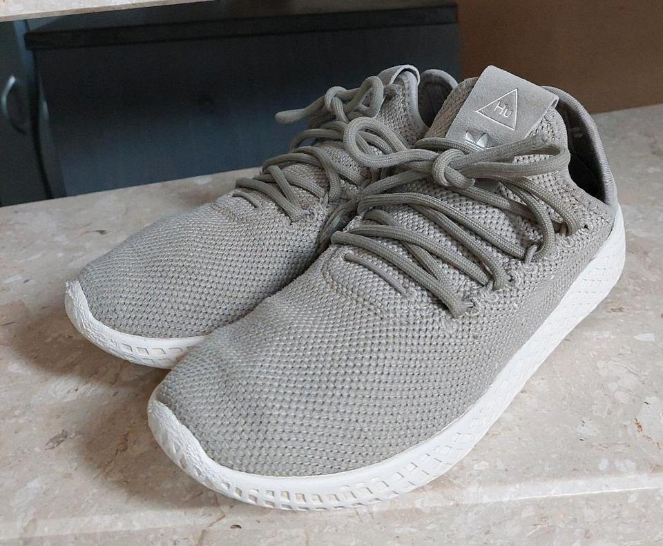 Adidas Pharrell Williams Sommer Kinder Sneaker Slipper Gr. 36 in Dithmarschen Heide Gebrauchte Kinderschuhe GroBe 36 kaufen kleinanzeigen