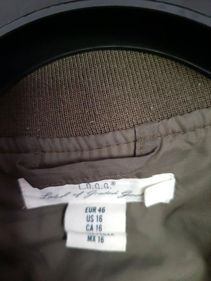 Damenjacke von H&M Größe 46 in Angermünde