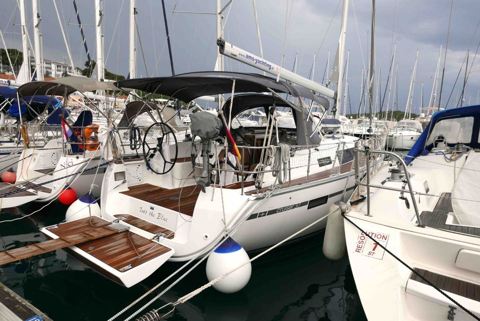 LAST MINUTE! Ab sofort Bavaria 37 Charter ab 08.06.24 Kroatien in Krauschwitz