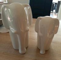 2 Deko Elefanten, groß, weiß, sehr guter Zustand Nordrhein-Westfalen - Lippetal Vorschau