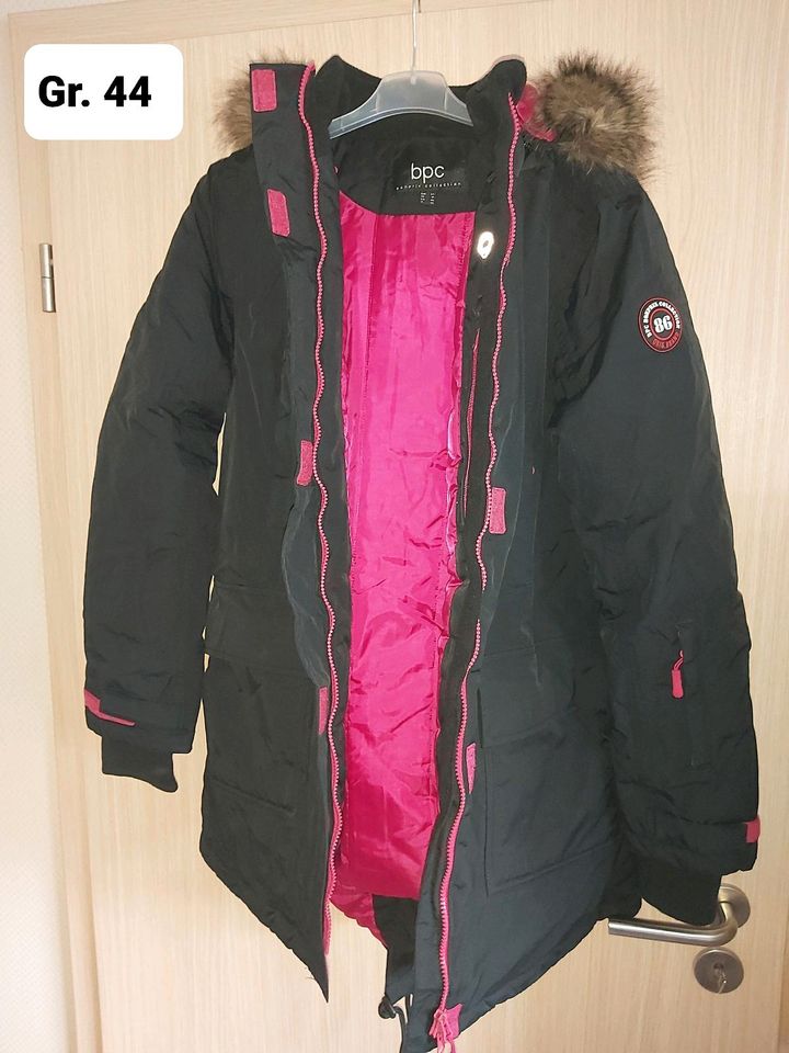 Wintermantel Winterjacke Gr. 44 bpc in Löbnitz