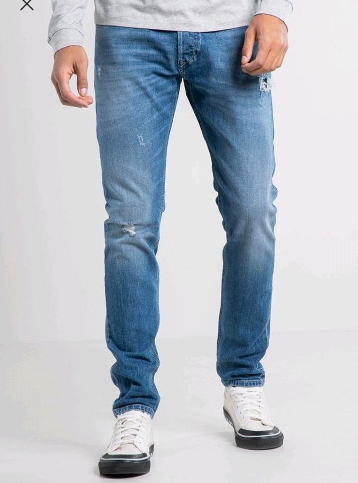 DIESEL TEPPHAR Slim-Fit Jeans W31/L32 *NP 230€* in Düsseldorf