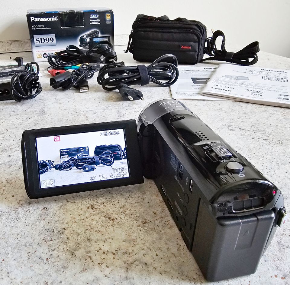 Panasonic HDC-SD99EG-K Full-HD-Camcorder in Bautzen