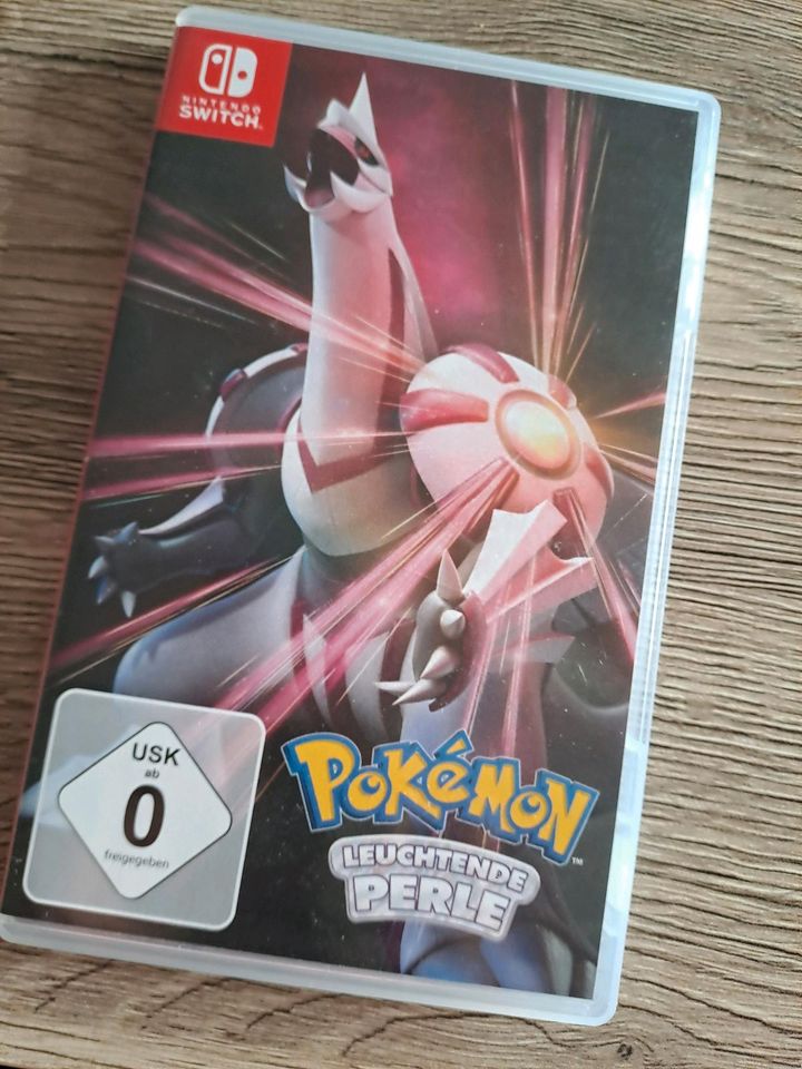 Nintendo Switch Pokémon Leuchtende Perle in Elmshorn