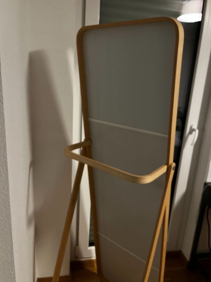 IKEA IKORNNES Standspiegel Esche, 52x167 cm Spiegel in Trier