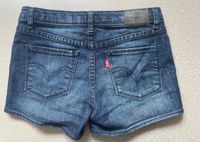 NEUwertig Jeans kurze Hose Shorts von der Marke Levis 140 Sachsen - Markkleeberg Vorschau