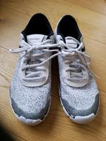Sportschuhe Turnschuhe Halle Gr.41 decathlon Bayern - Margetshöchheim Vorschau