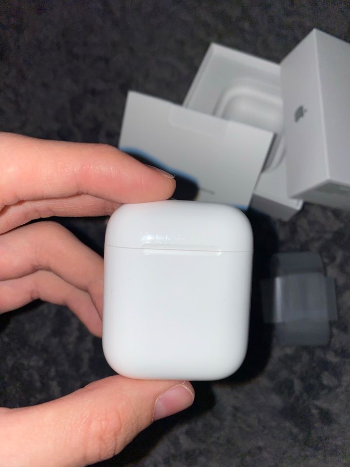 Apple AirPods 1 Generation in Gevelsberg