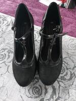 Bugatti High Heals Pumps Gr 38 Bayern - Bad Grönenbach Vorschau