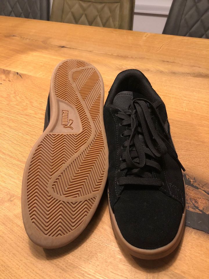 Herren Sneaker, Puma Smash V2, Größe 42,5 in Althengstett