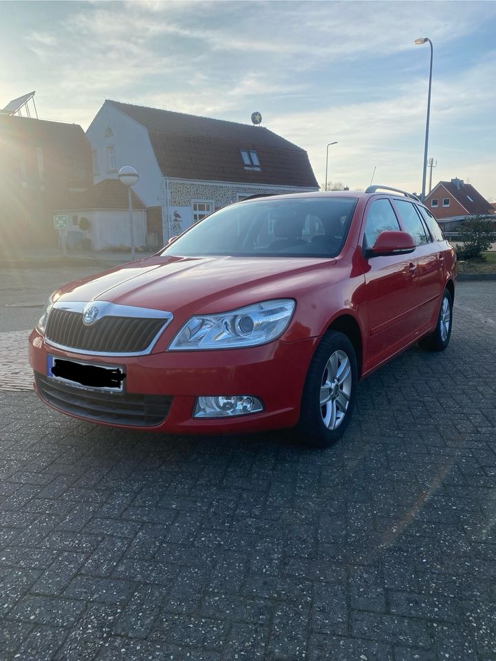                     Škoda Octavia 1,4TSI TÜV NEU 2 Hand