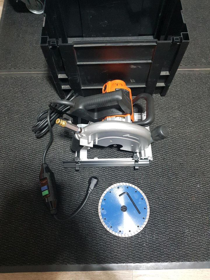 NEU! Carat TC-1800B Handflisenschneider Fliesenschneider Säge in Emmerzhausen