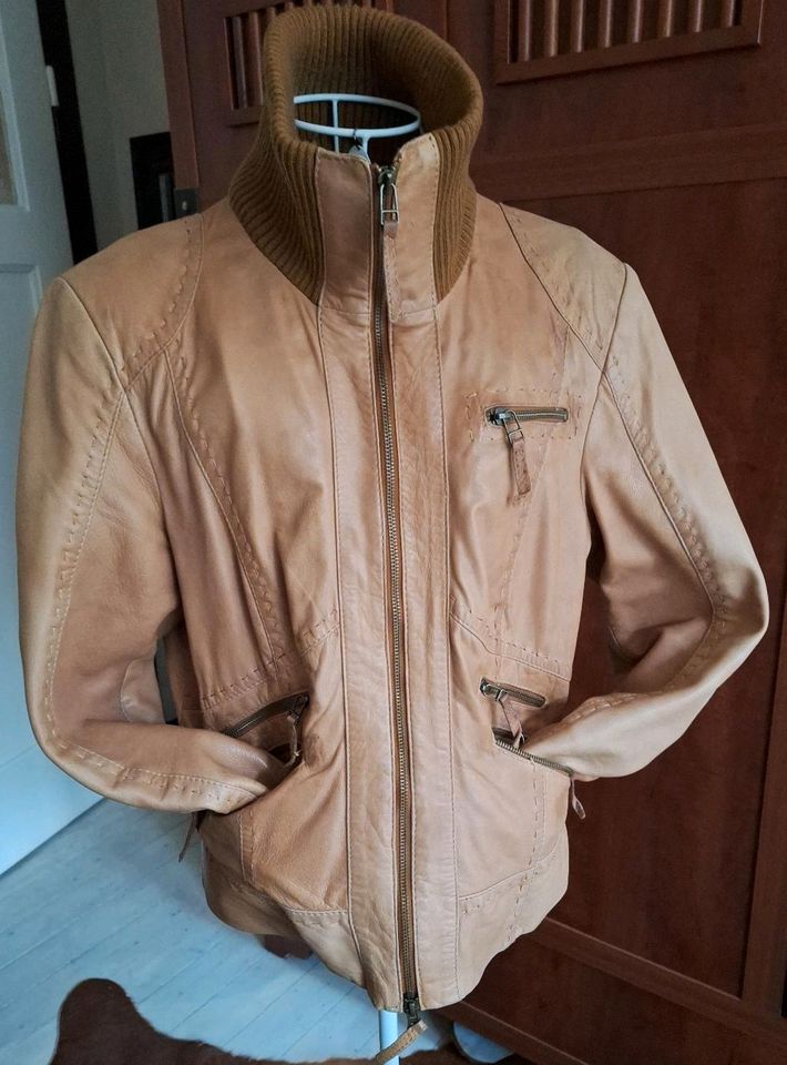 Vintage Lederjacke gr.42 in Osnabrück