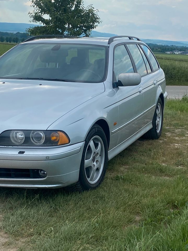 BMW E39 525d Touring in Ronnenberg