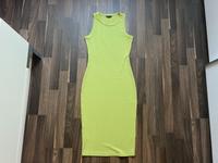 S 36, grünes Kleid 108 cm lang, wadenlang, Stretch knielang Nordrhein-Westfalen - Soest Vorschau