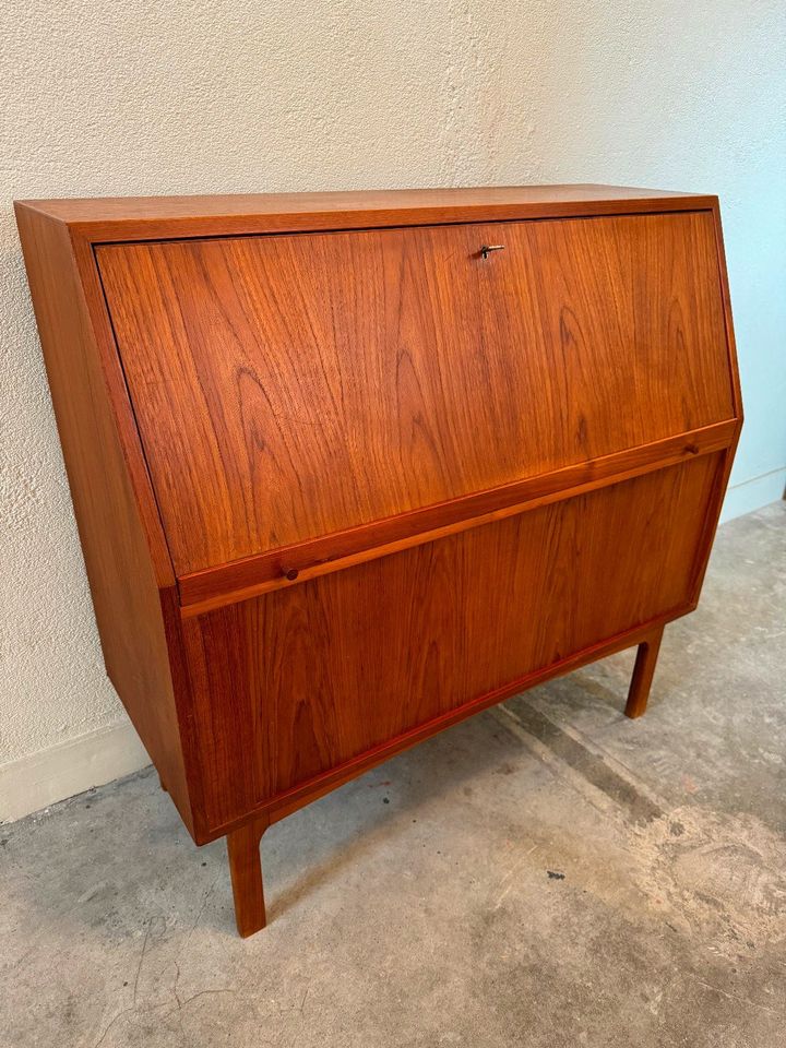 @ SEKRETÄR PEDERSEN DÄNEMARK MID CENTURY SCHREIBTISCH TEAK 60er in Berlin