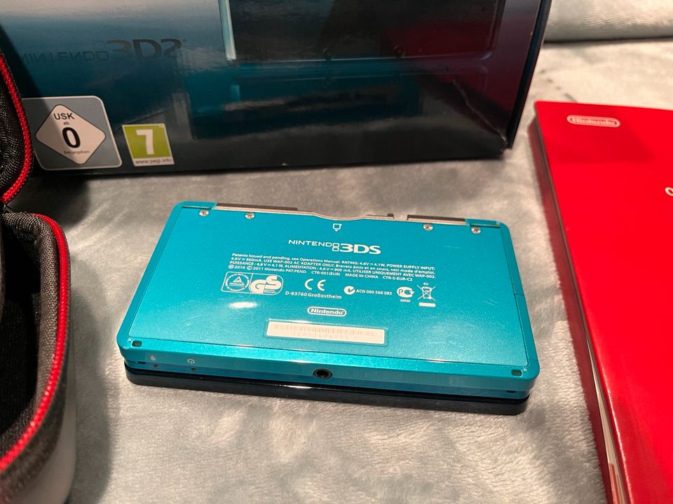Nintendo 3DS Aqua Blue in Burbach