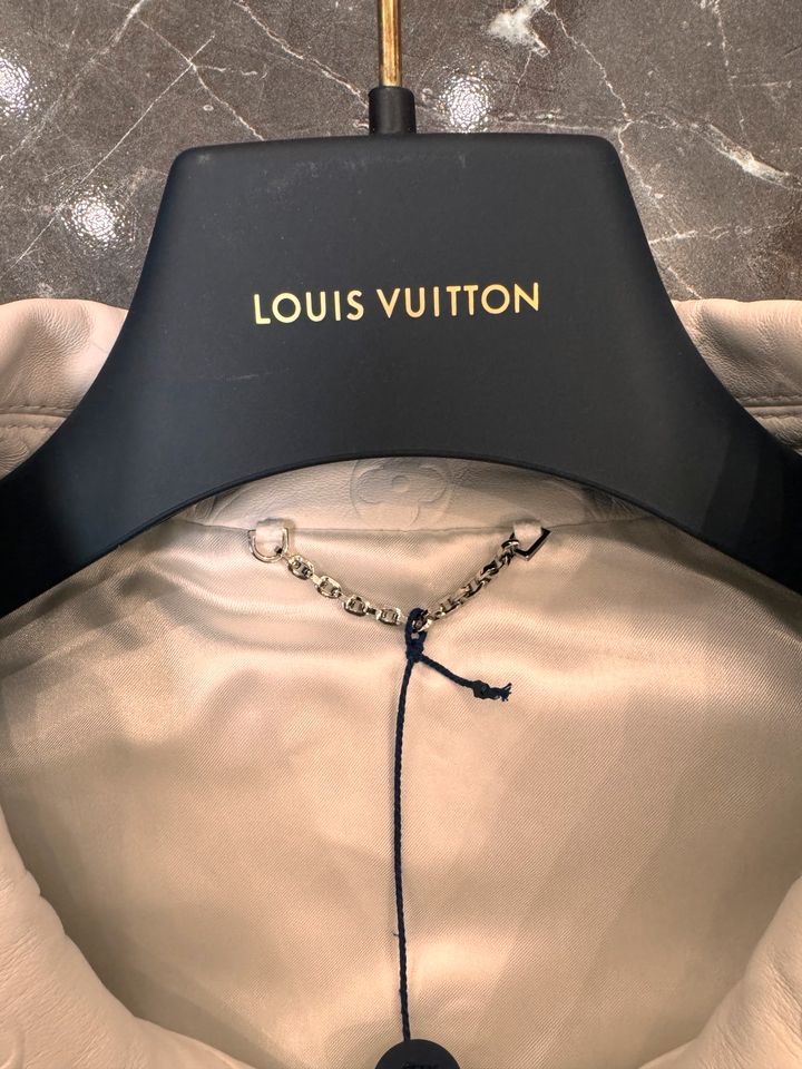 Louis Vuitton Lederjacke Beige/Weiss L Blouson in Berlin