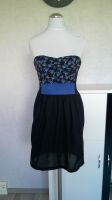 Bandeaukleid Minikleid schwarz blau Blumen Gr. XS Tally Weijl neu Friedrichshain-Kreuzberg - Friedrichshain Vorschau