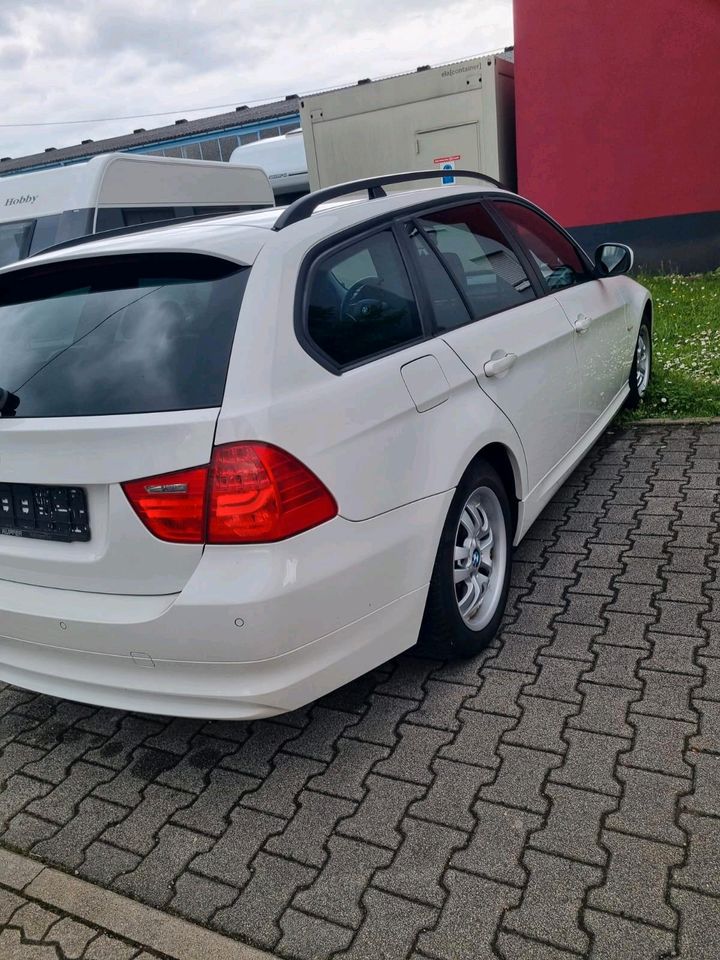BMW 320 Benzin in Wiesloch