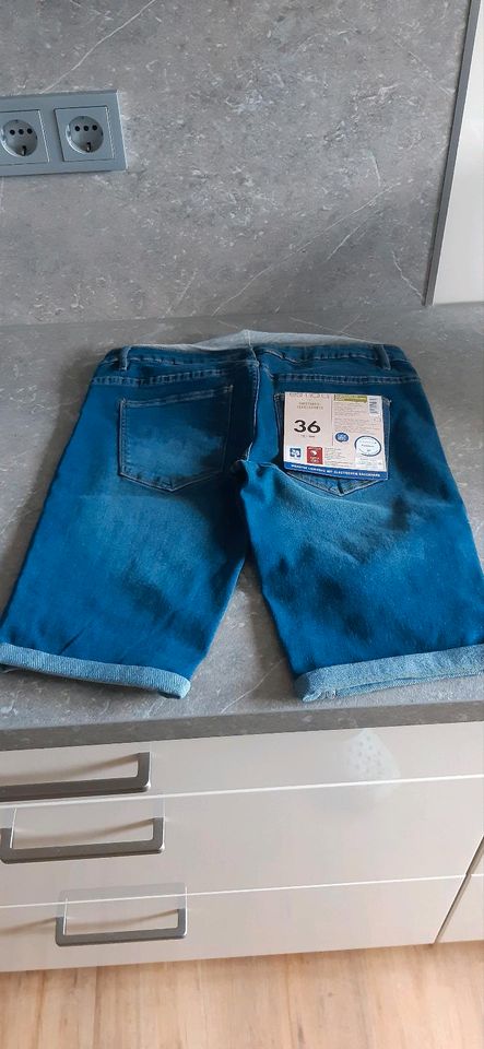 Umstandsjeans, Hose, Größe 36 Neu, Esmara in Ansbach