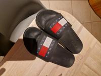 Tommy Hilfiger Badeschuhe Größe 39 Niedersachsen - Hatten Vorschau