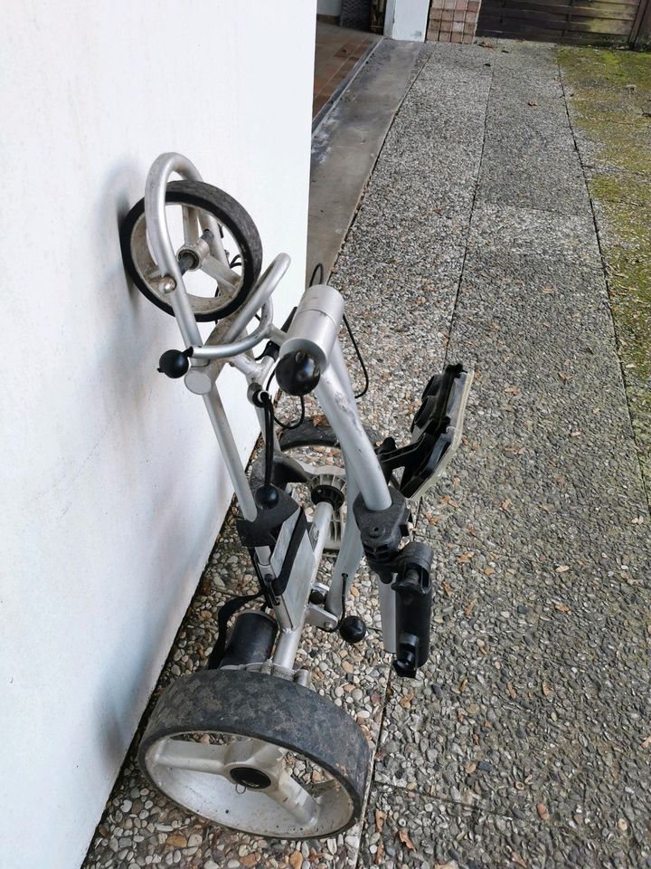 Elektrischer Golf Caddy in Osnabrück