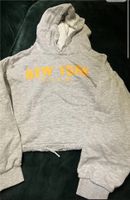 H&M Mädchen Kurzpullover Gr. 146/152 Grau Nordrhein-Westfalen - Elsdorf Vorschau