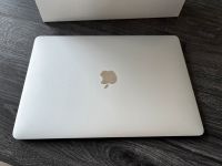 MacBook Air 2020 Silber 13 Zoll Apple M1-Chip 256GB Nordrhein-Westfalen - Herford Vorschau