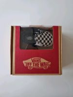 Vans Lauflern Schuhe NEU OVP Gr. 17 schwarz weiß Wandsbek - Hamburg Poppenbüttel Vorschau