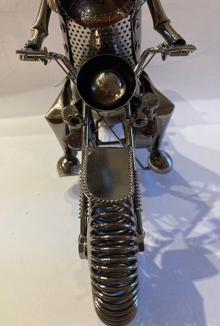 Metall Motorrad Deco als Flaschenhalter - neu - Ideales Geschenk! in Bevern