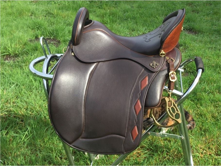 Traumsattel Sommer Equitation Pro wie neu in Großharrie