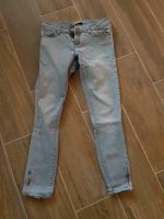 Vero Moda Jeans Gr. 26/32 Niedersachsen - Schüttorf Vorschau