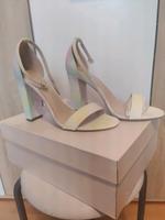 Schuhe von Justfab in Größe 42 neu und ovp Niedersachsen - Hann. Münden Vorschau