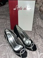 Peeptoes Strass schwarz Gr 38 High Heels Pumps Schleswig-Holstein - Wahlstedt Vorschau