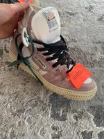 Off White    ….. Baden-Württemberg - Weingarten Vorschau