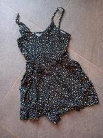 Damen Mädchen Blümchen Einteiler Jumpsuit H&M XS neuwertig Sommer Sachsen - St. Egidien Vorschau