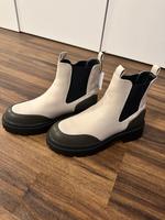 Stiefel neu Stuttgart - Vaihingen Vorschau