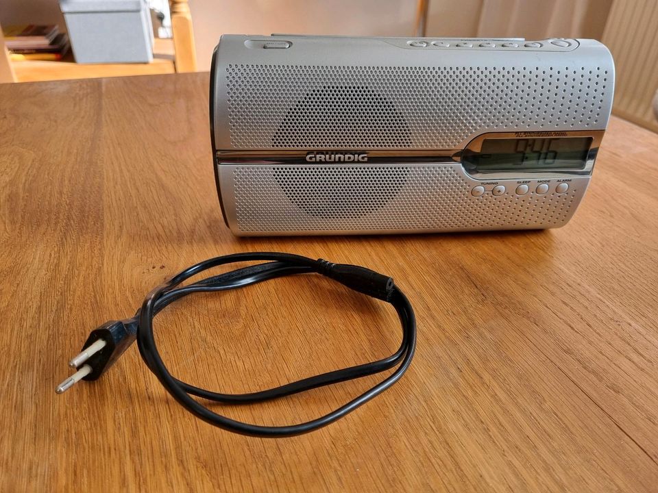 Grundig Radio Musicboy 51 RP 5201 PLL mit Antenne und Kab in Soderstorf