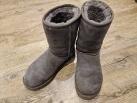 UGG Boots Stiefel Gr. 37 grau Baden-Württemberg - Karlsruhe Vorschau