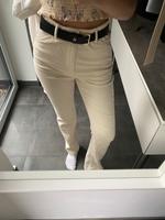 Massimo Dutti Hose Jeans Cordhose NEU 36 beige NP 70€ Niedersachsen - Stuhr Vorschau