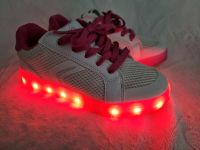 Geox Sneaker Schuhe Gr. 33 LED Farbwechsel Blinkschuhe für  Kind Harburg - Hamburg Heimfeld Vorschau