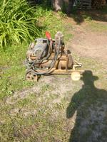 Kompressor 400V DDR mit Kessel Sachsen - Gröditz Vorschau